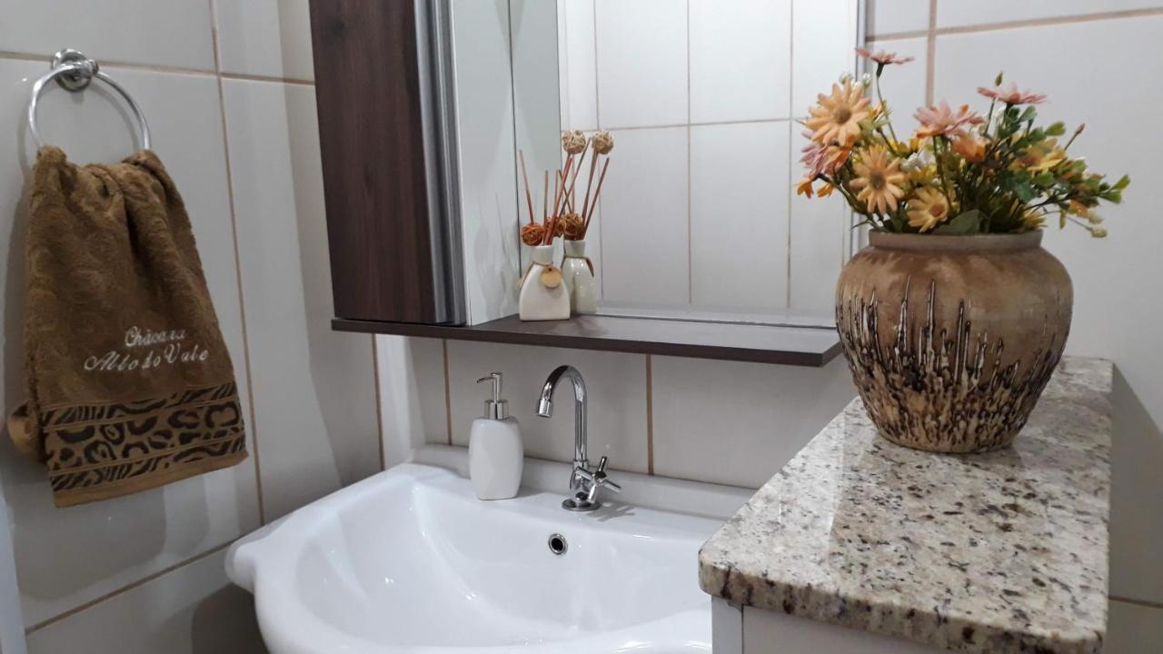 Chacara Alto Do Vale Villa Bueno Brandao Ngoại thất bức ảnh